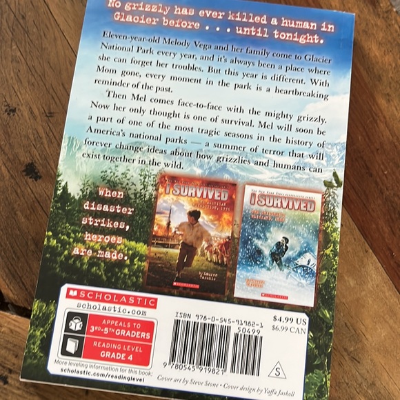 Scholastic Book Bundle - Picture 3 of 7